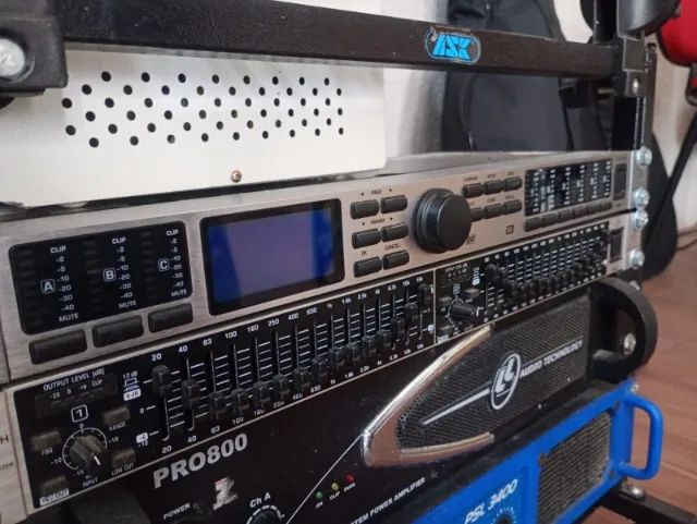? Kit Behringer Profissional - DCX2496 + DEQ Graph Pro ? - Foto 4