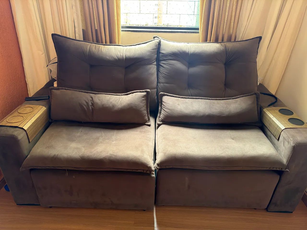 Vende-se sofá retrátil semi novo  - Foto 2