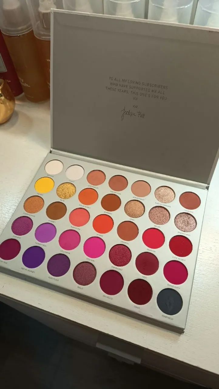 PALETA MORPHE JACLYN HILL VL02 - Foto 2