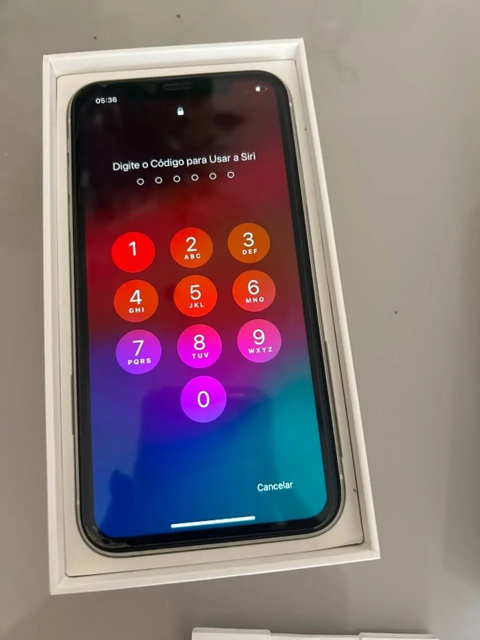-iPhone X impecável, na caixa original - Foto 2