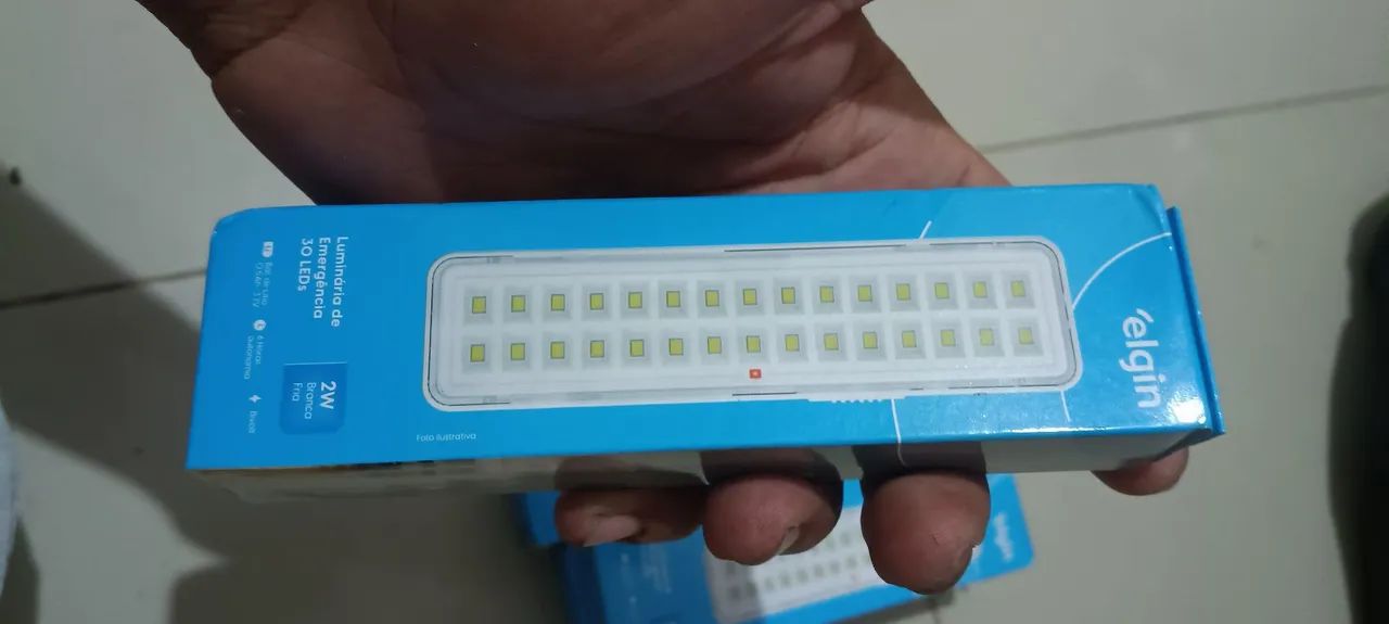 Lâmpada solar e de emergência  - Foto 4