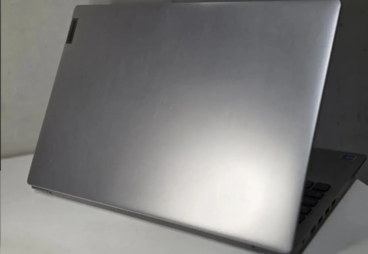 NOTEBOOK LENOVO IDEAPAD I3 - Foto 2