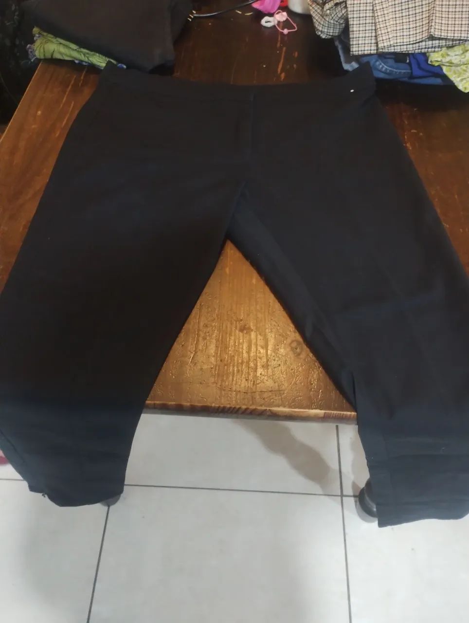 Calça feminina preta 