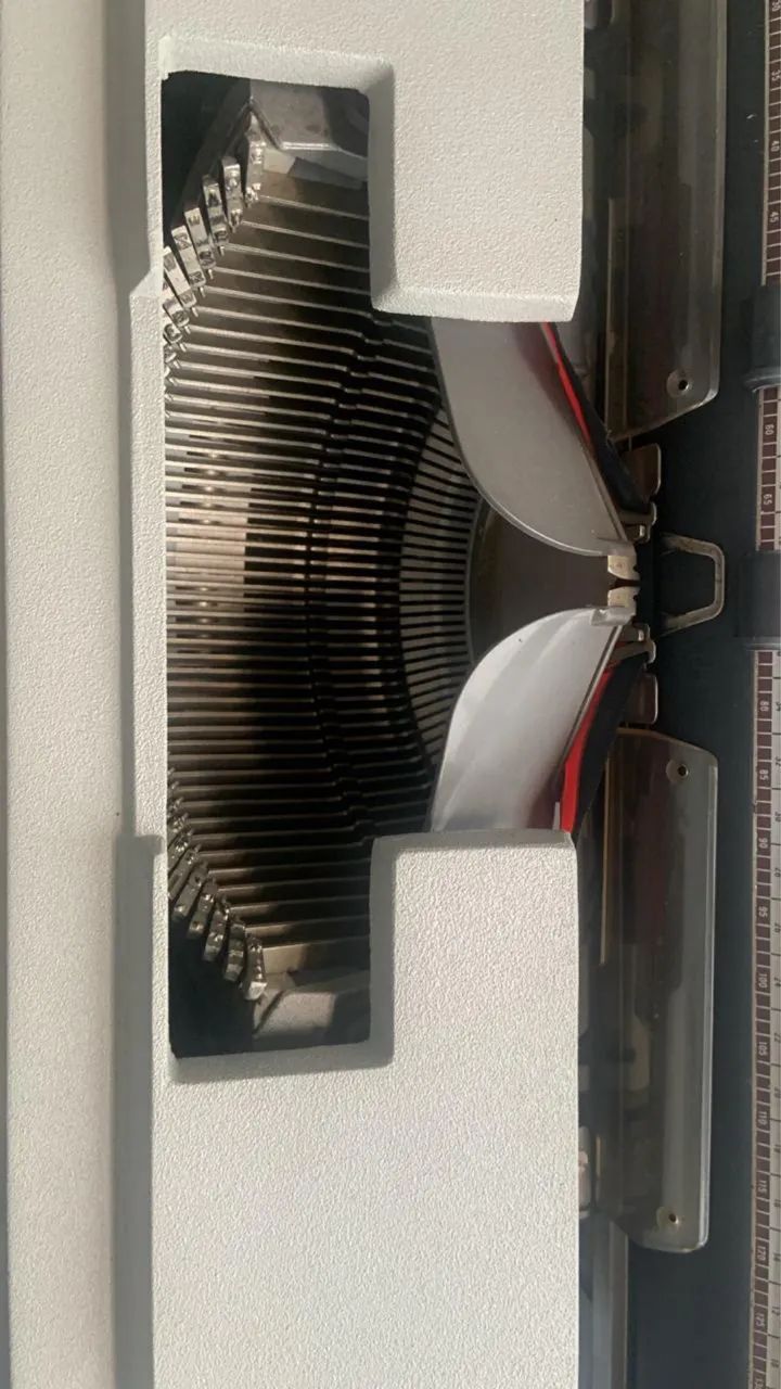Máquina de datilografia  - Foto 2