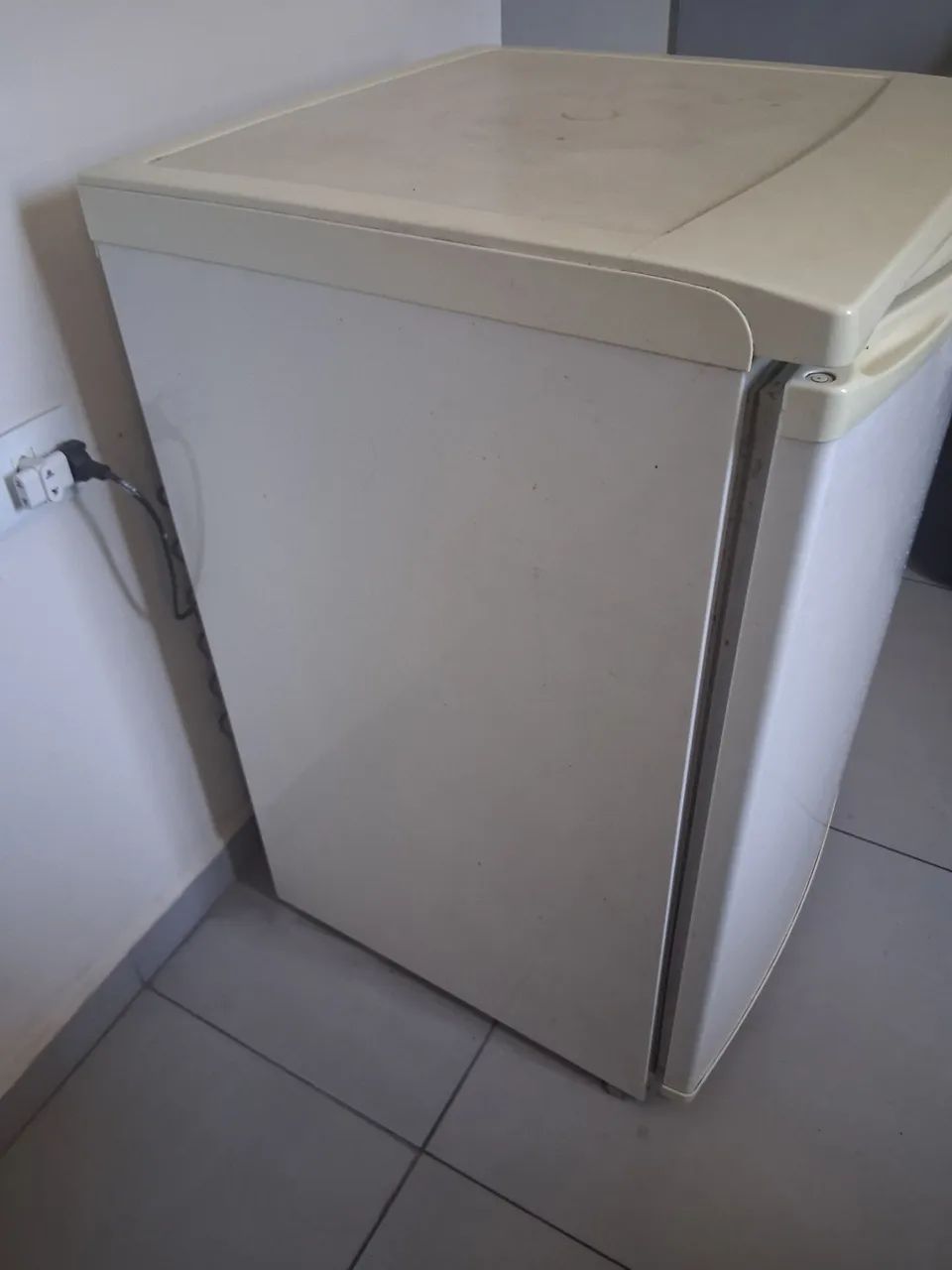Frigobar Electrolux 135 L  - Foto 3