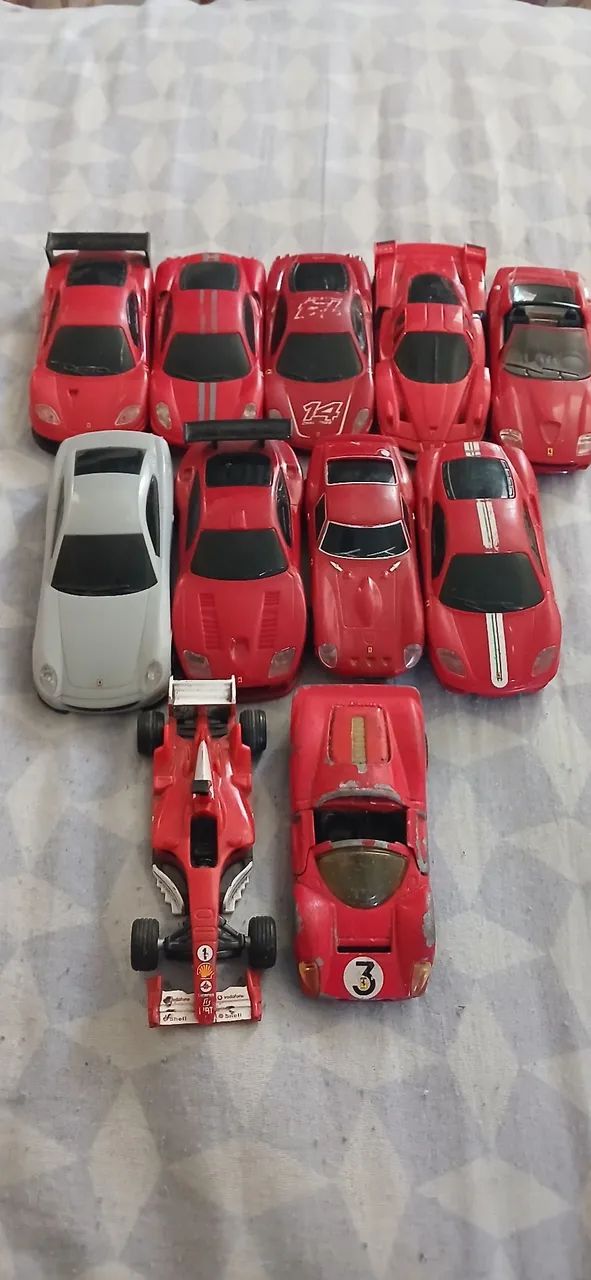 Lote de ferrari posto shell 