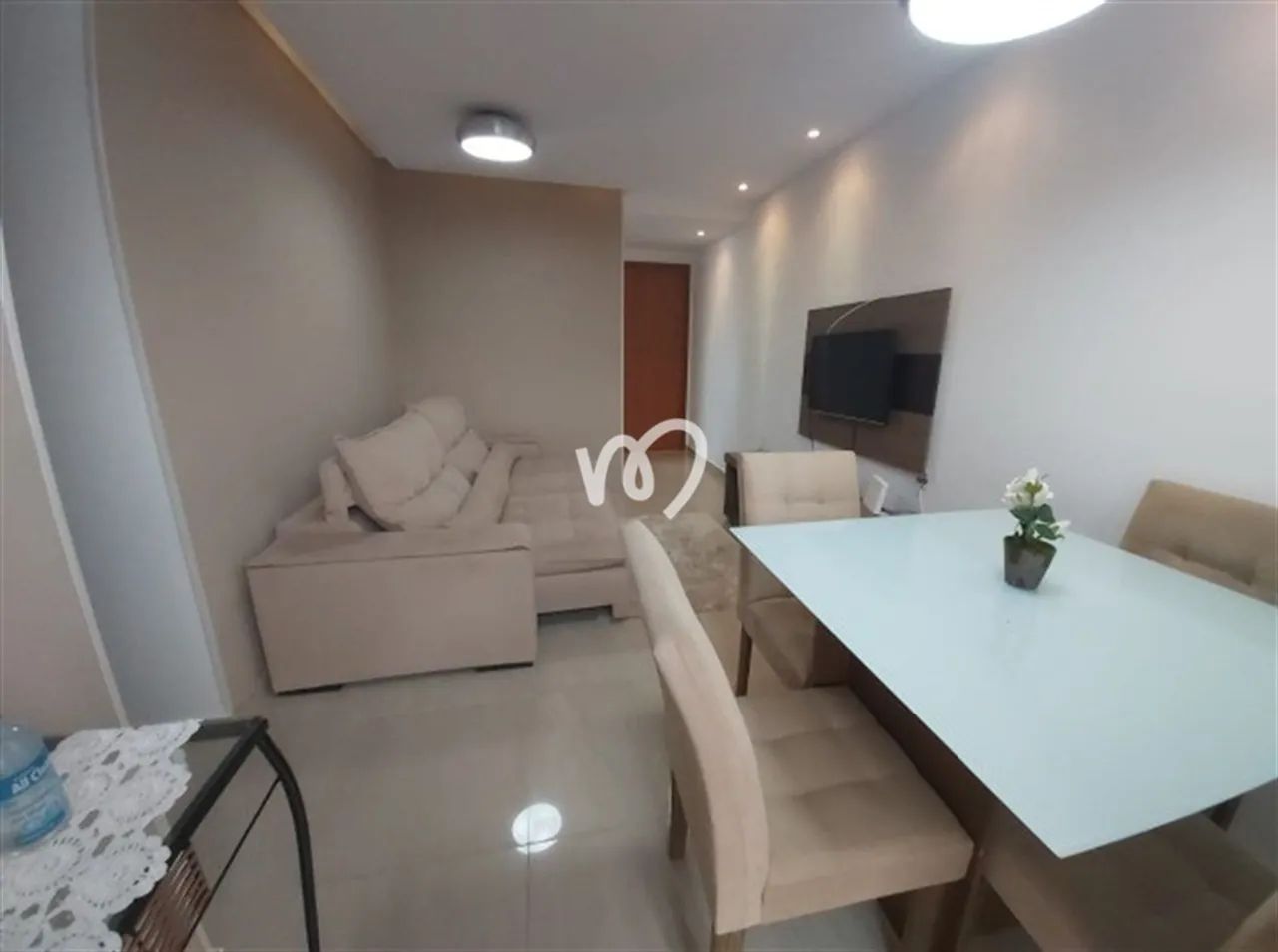0 - Apartamento 3 quartos, sendo 1 suíte