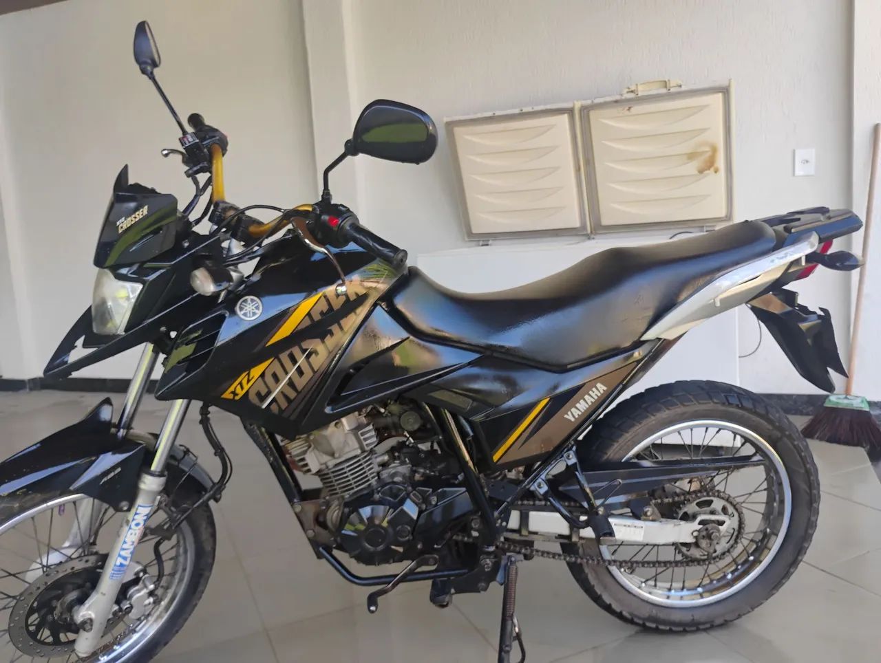 Crosser  - Foto 2