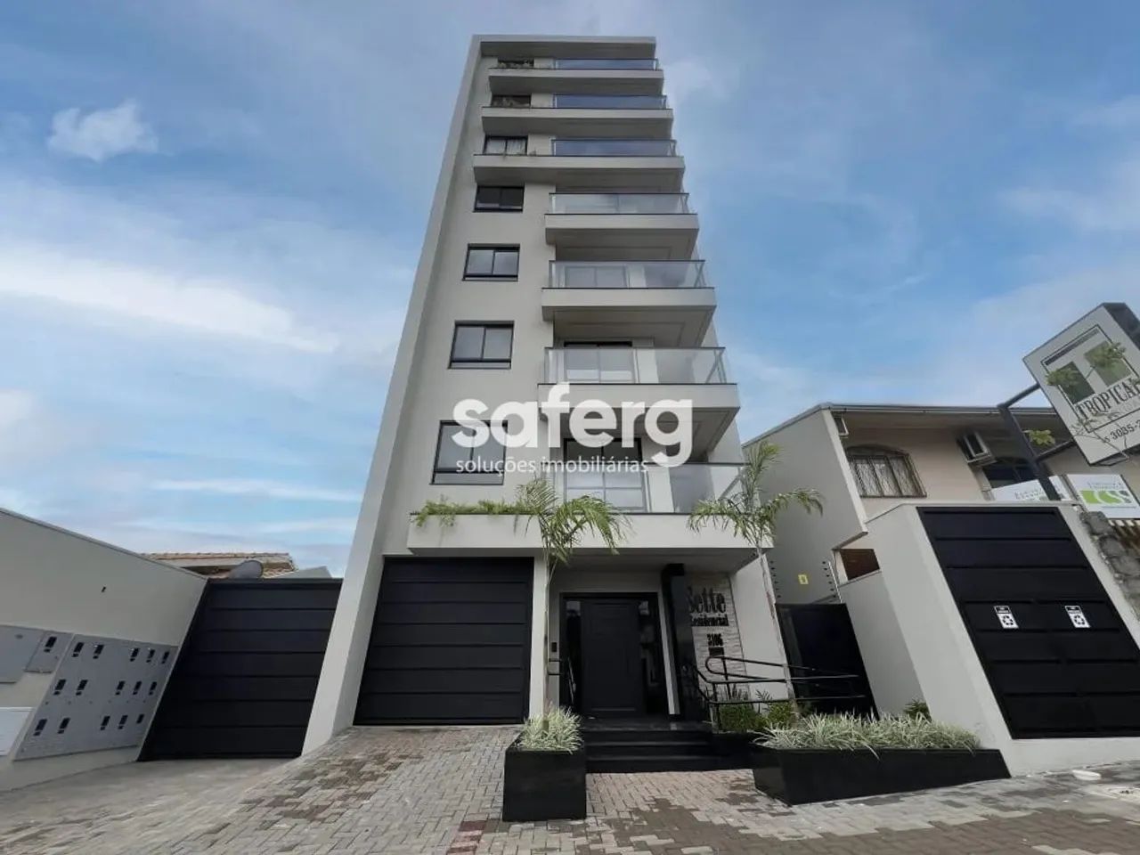 Ed Residencial Sette