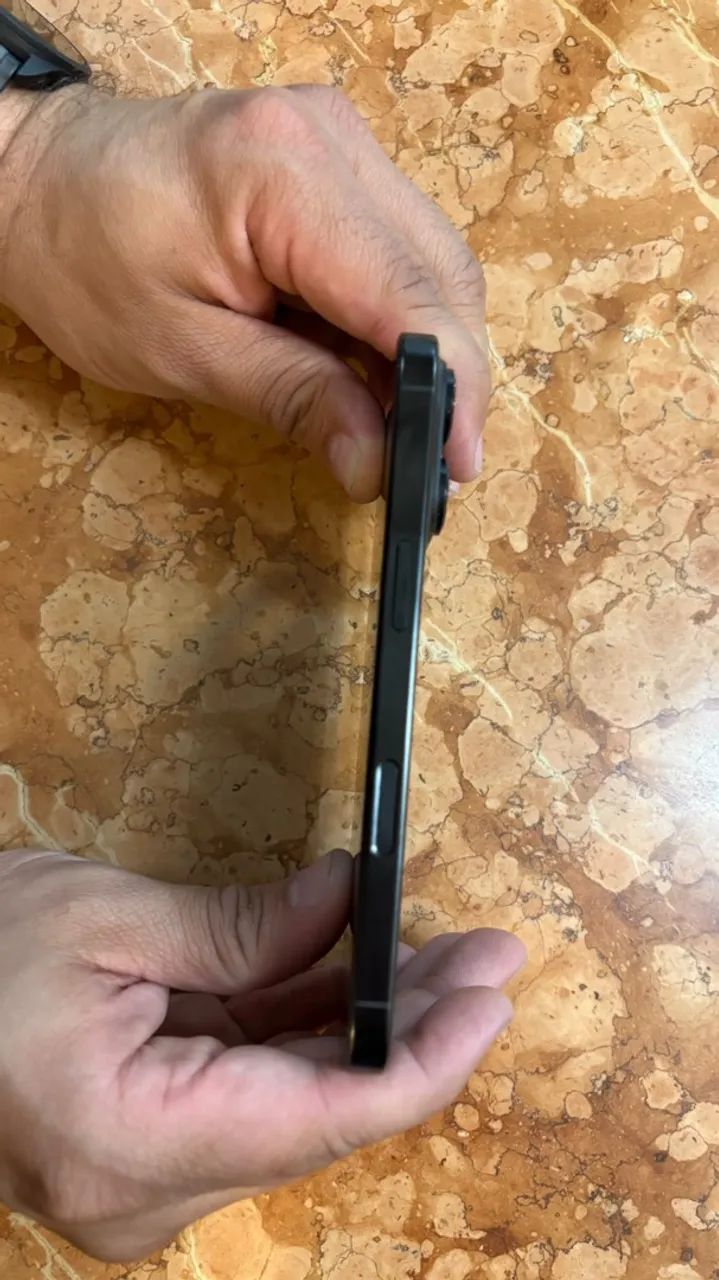 Vendo iPhone 16 pro - 128GB - preto. - Foto 4
