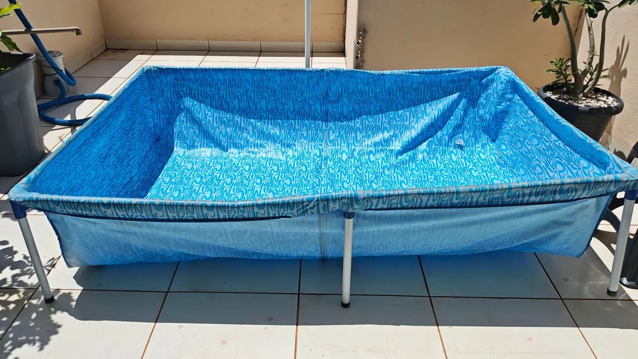 Piscina MOR 1000 litros + capa MOR
