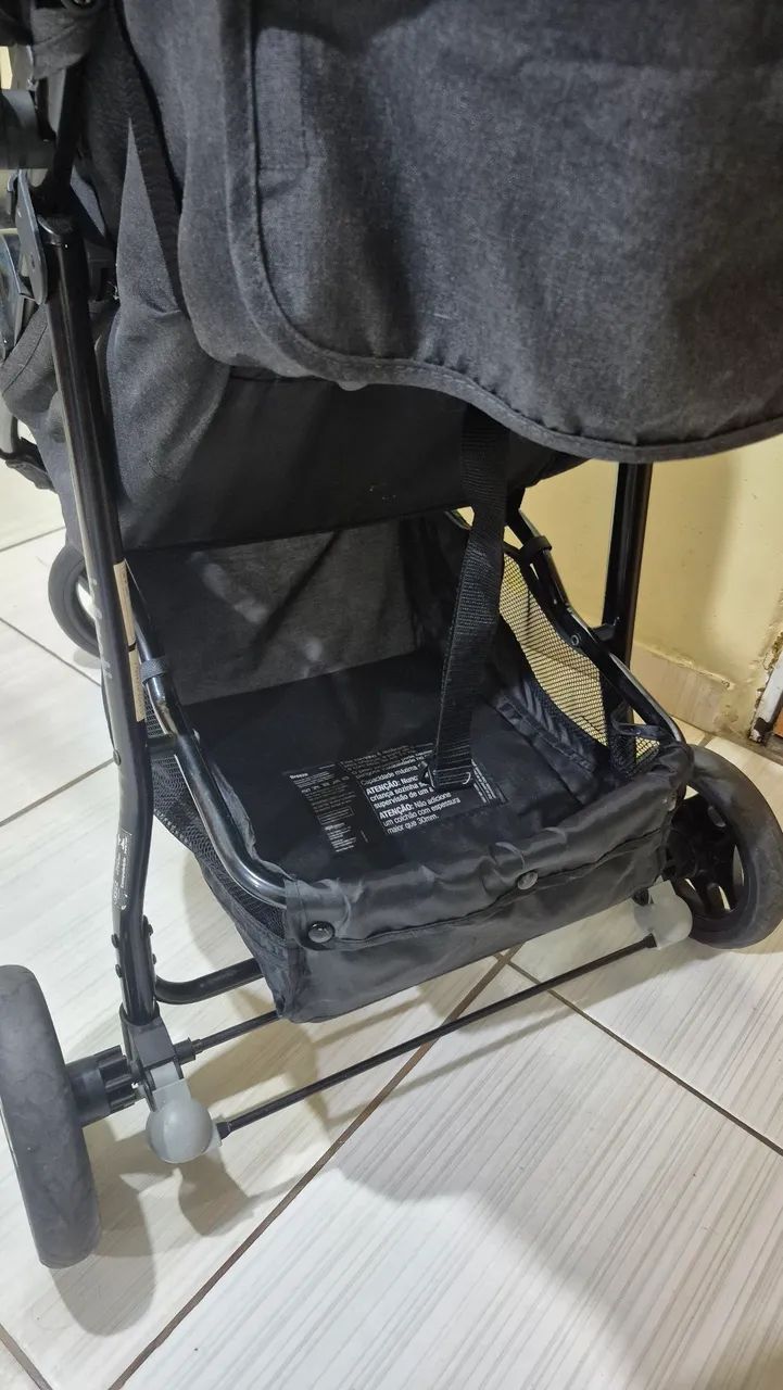 Conjunto carrinho e bebê conforto. - Foto 4