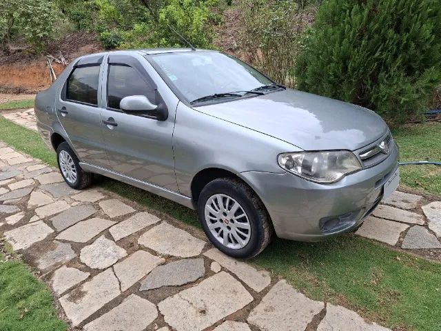 Fiat Siena Siena Celebration 1.0 Fire Flex 8V 4p 2011