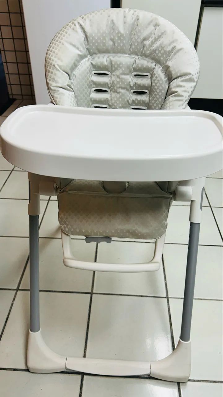 Cadeira de alimentação burigotto