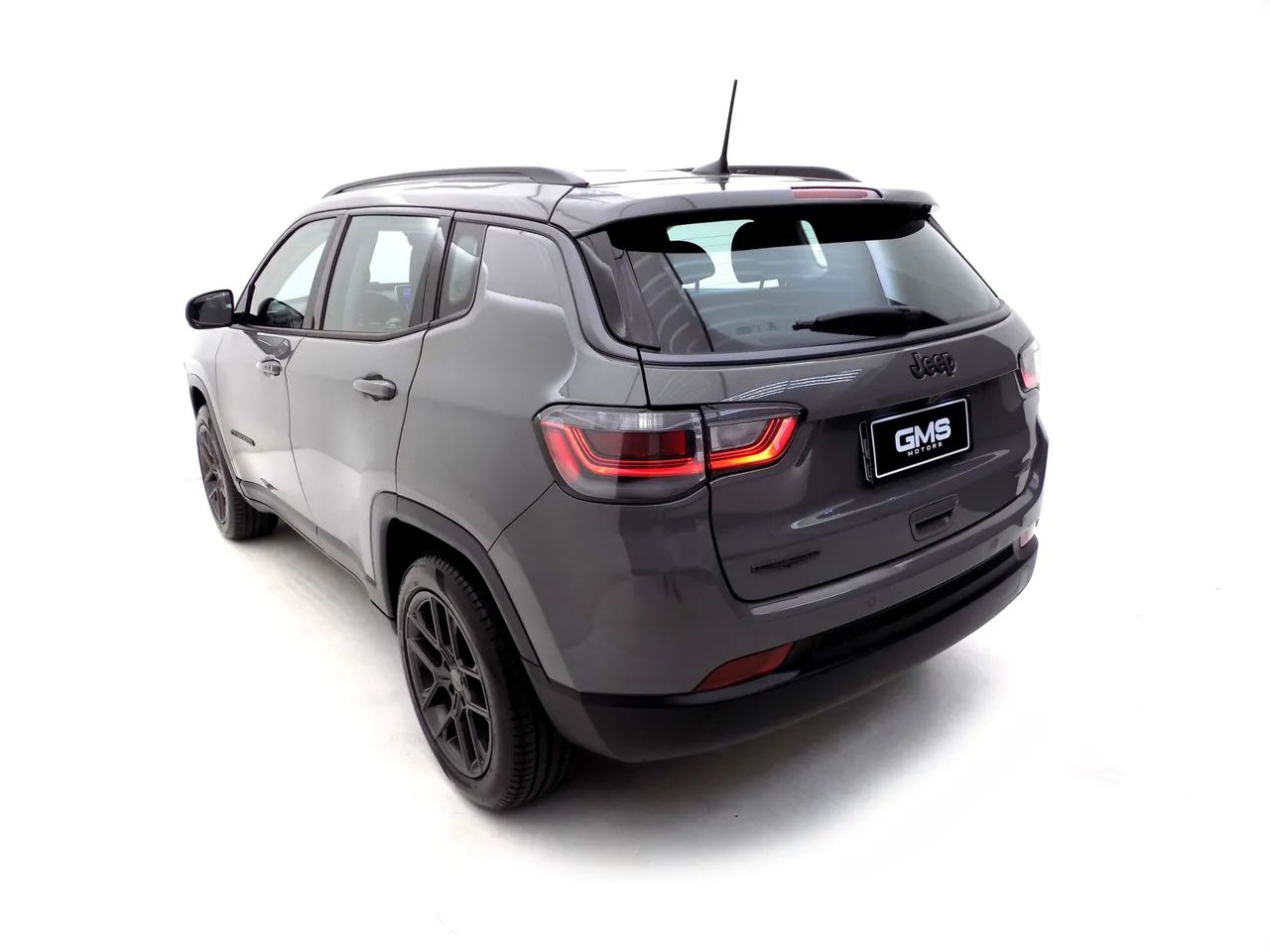 Jeep Compass Longitude Night Eagle 1.3 Flex 2026 - Foto 4