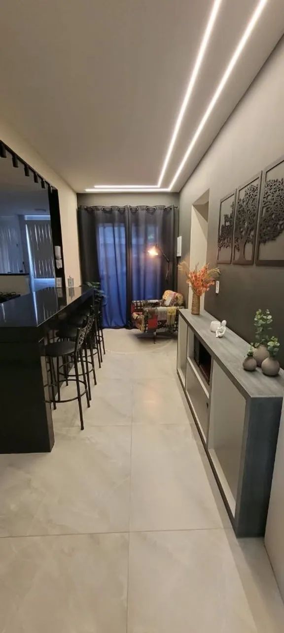 Apartamento MOBILIADO aconchegante e bem localizado 