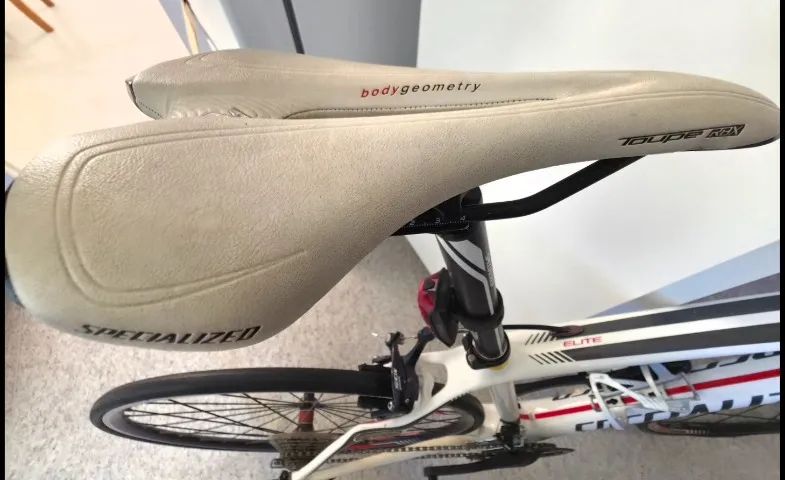 Bicicleta Speed CARBONO Specialized PERFEITO ESTADO - Foto 4