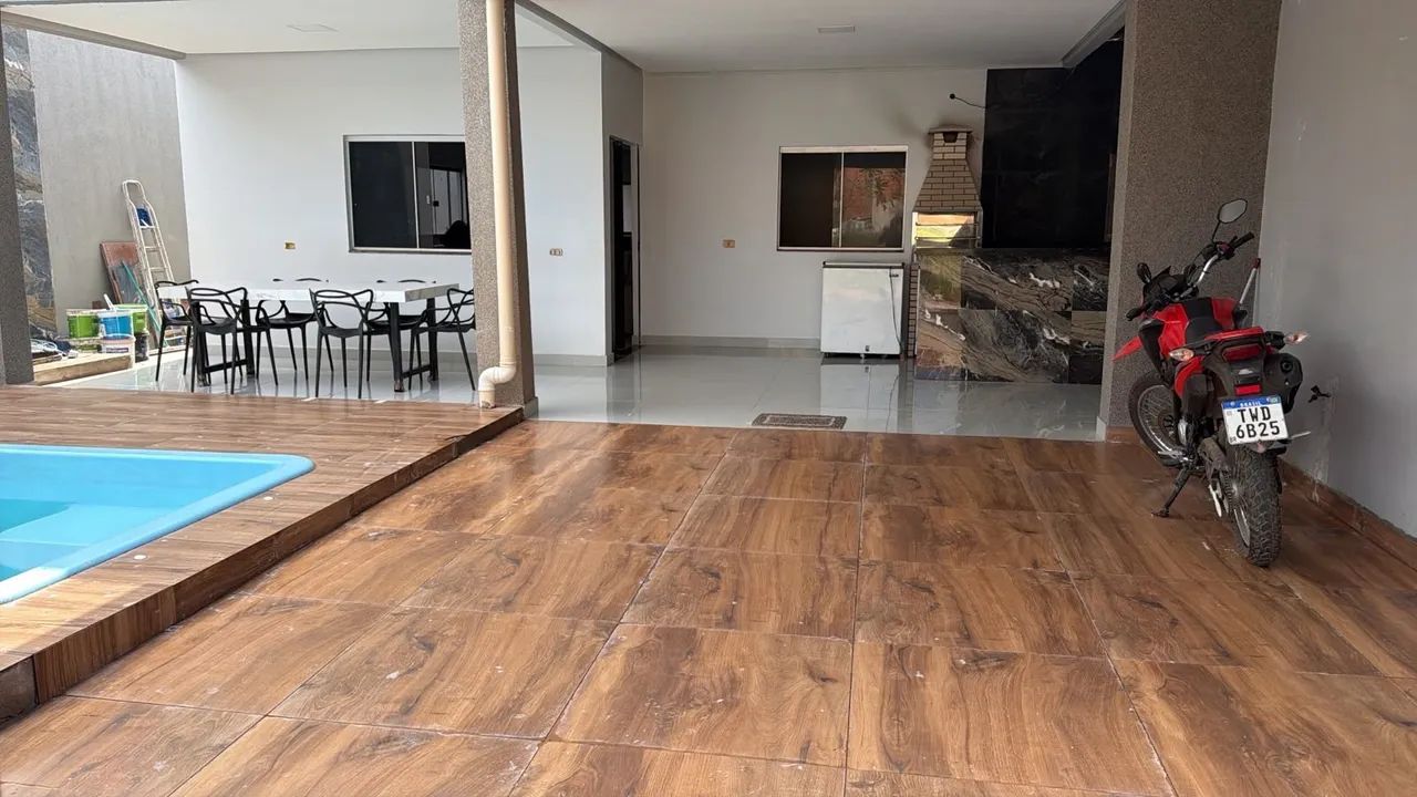 Vende-se casa com piscina  - Foto 2