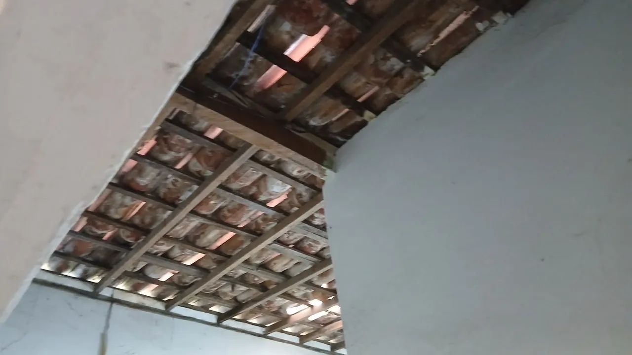 Vende-se um telhado com madeiramento completo  - Foto 4