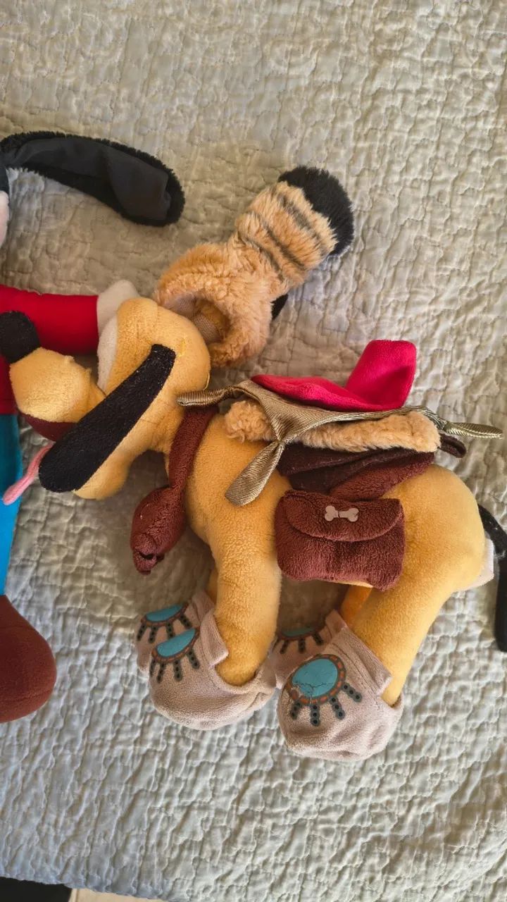 Lote pelúcia Pluto e Pateta Disney  - Foto 4