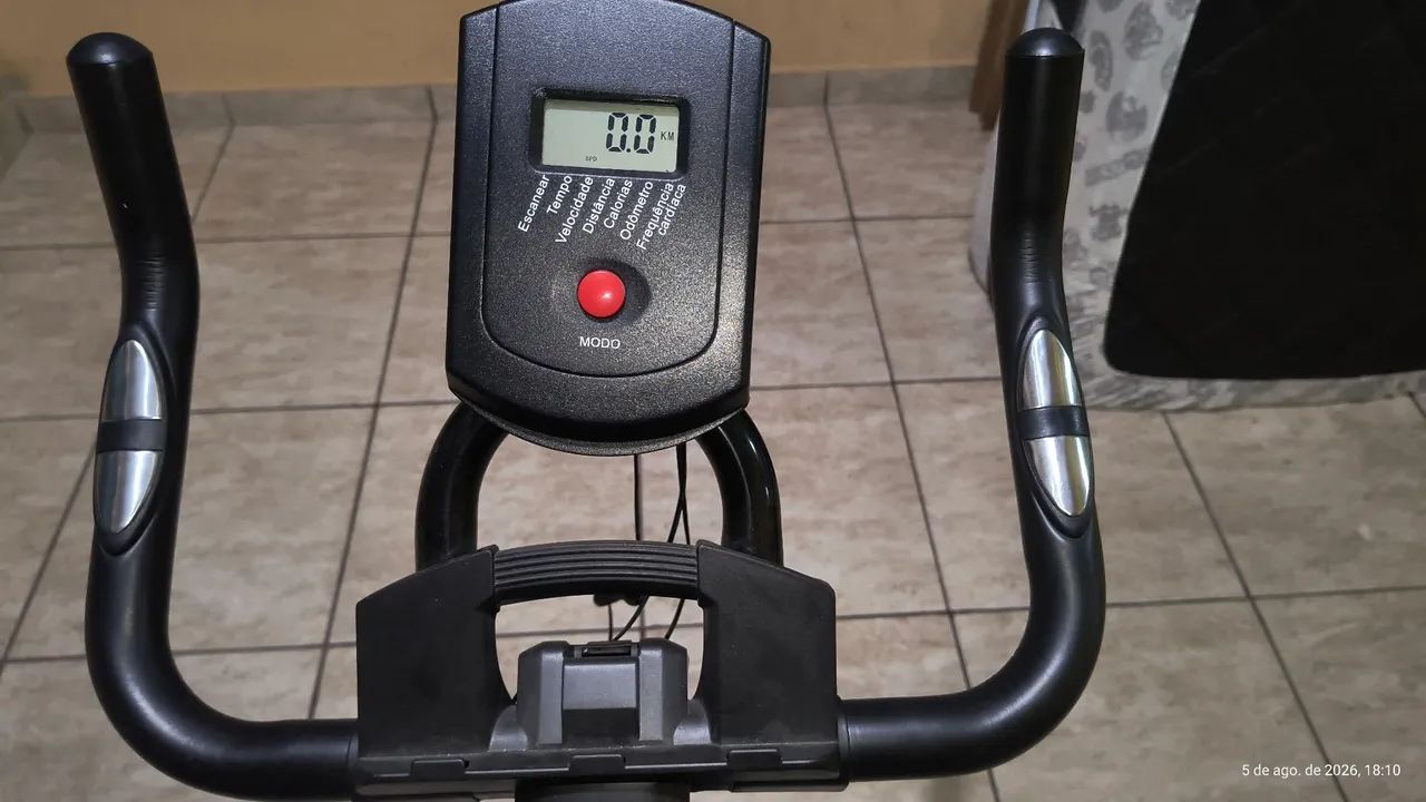 Vende-se Bicicleta Ergométrica  - Foto 5