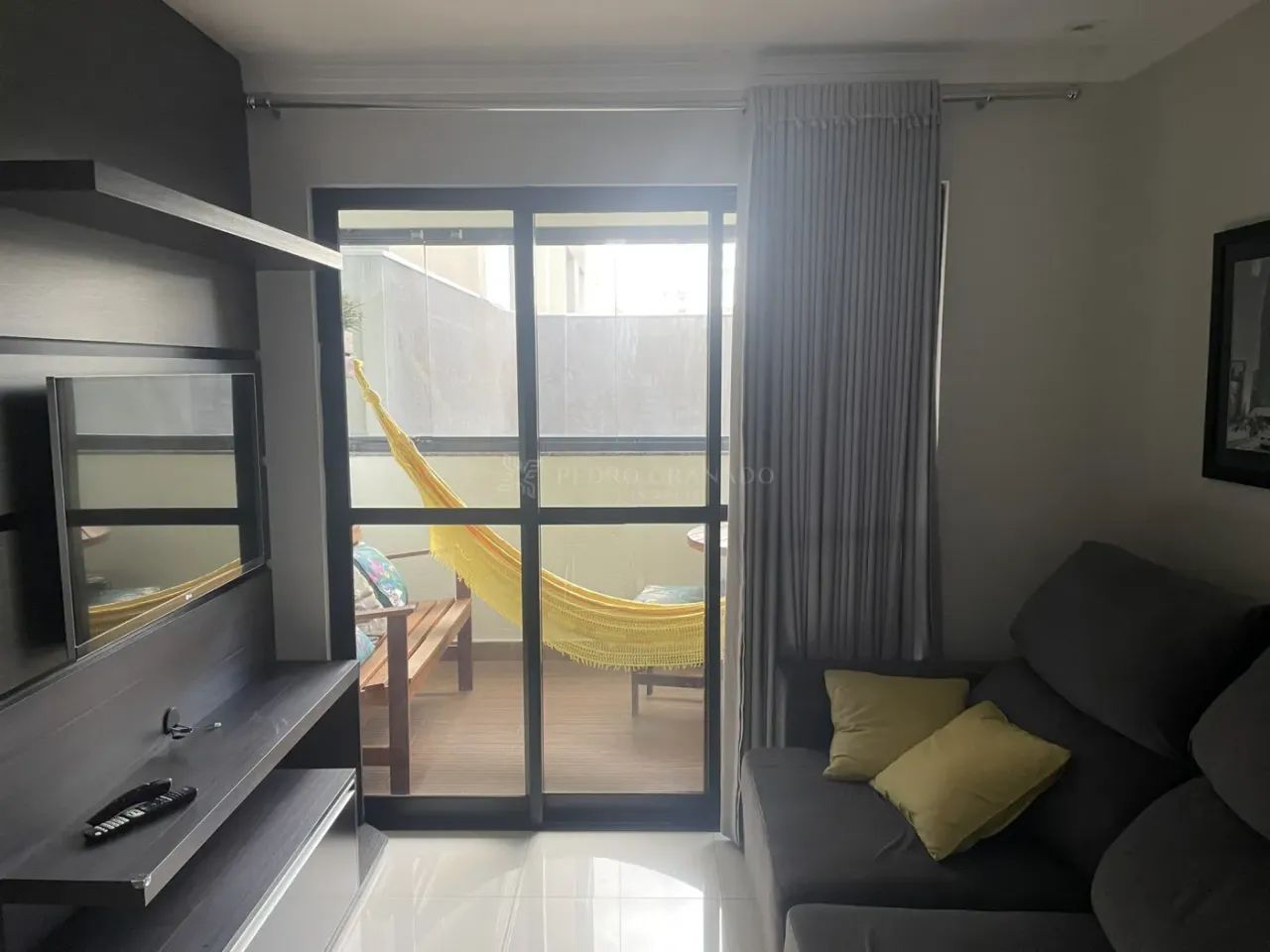 Apartamento com 02 Dormitórios - Zona 07 - Foto 2