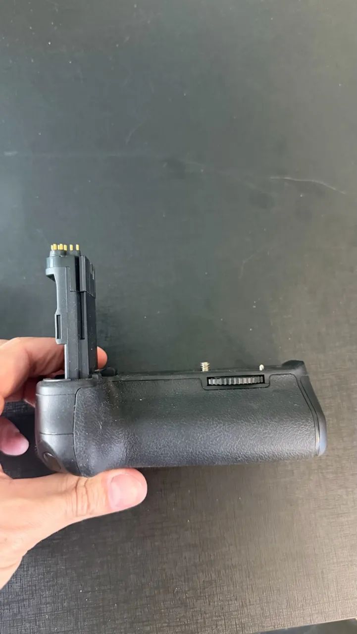 Vertical Grip 6D  - Foto 5