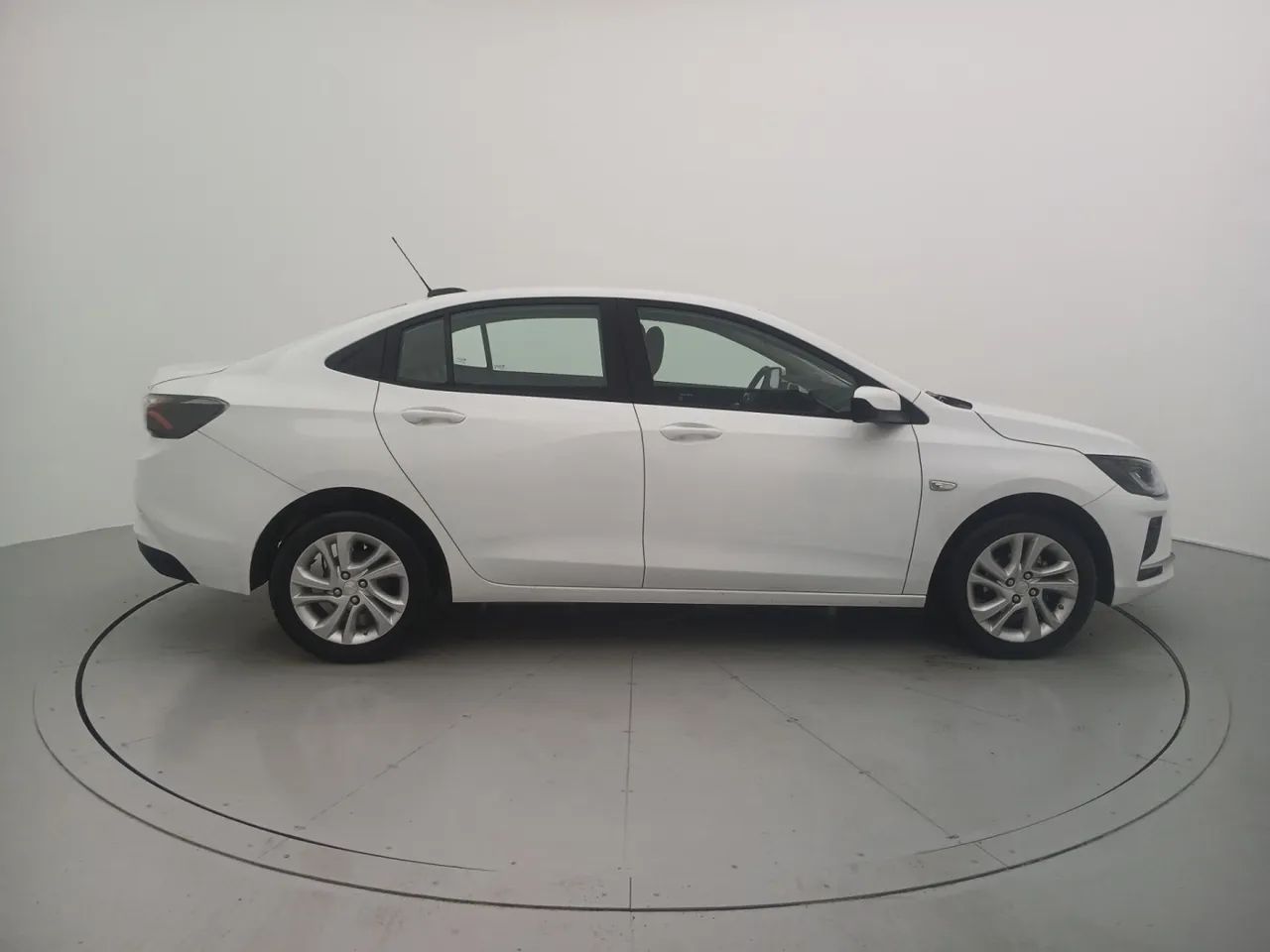 Chevrolet Onix Hatch LTZ 1.4 8V Flex Power Aut. 4P, foto 6 de 18