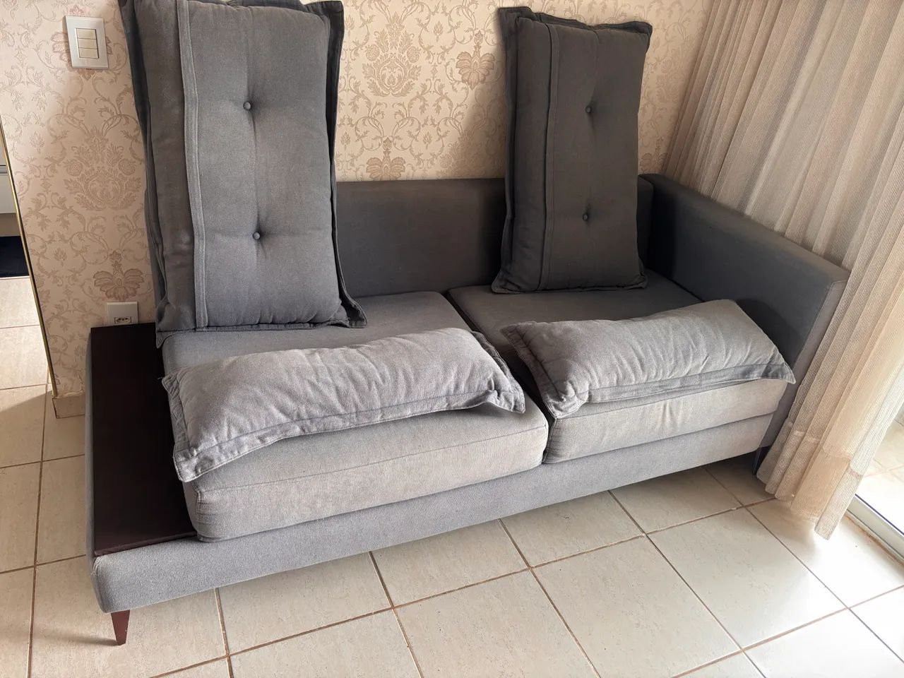 Sofá 3 lugares tipo divã - Foto 2