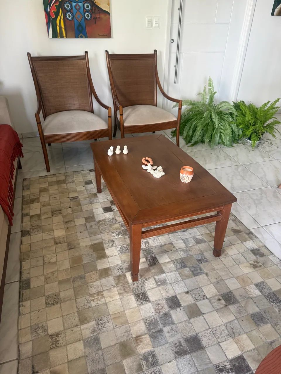 Mesa de centro de madeira de lei