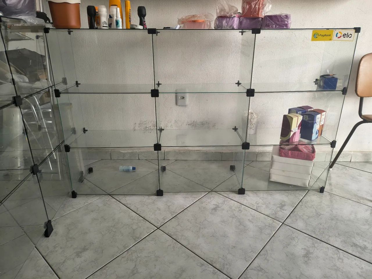 Balcão de vidro de atendimento  - Foto 2