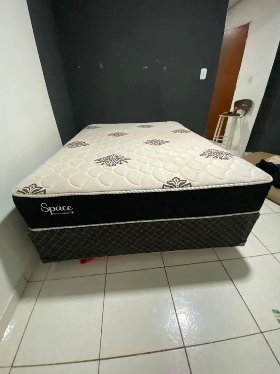 Vendo cama box casal - Foto 4