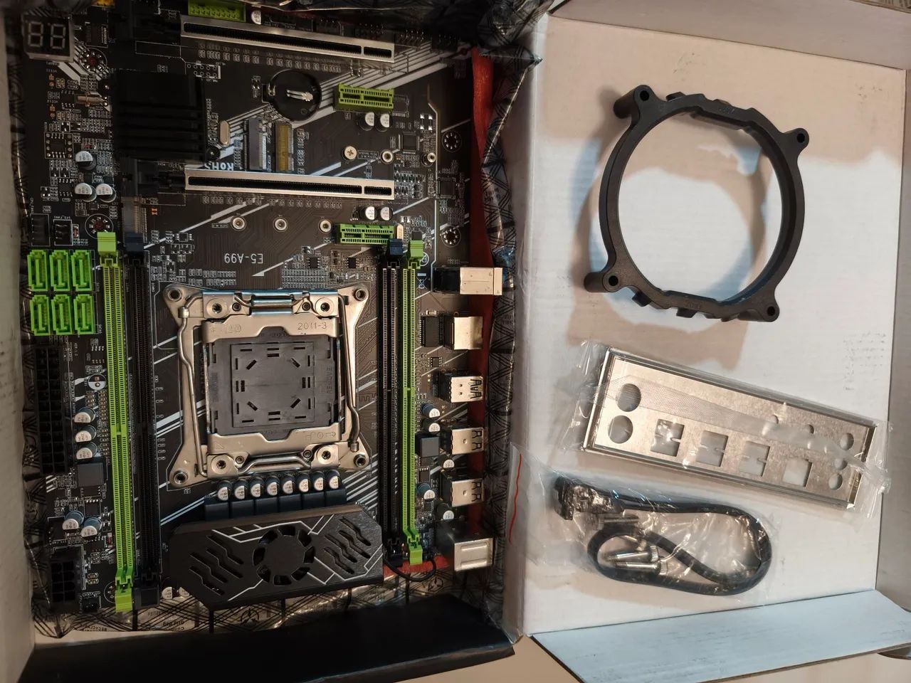 Placa Mãe Qiyida X99 A99 + Brinde Xeon E5-2660 v3 - Foto 3
