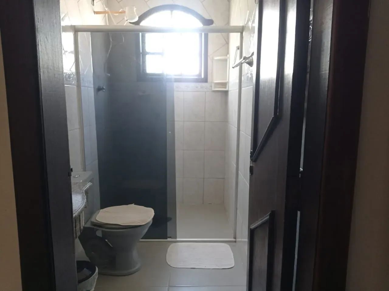 Excelente casa no Condomínio Vale do Ouro - Foto 4