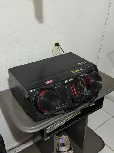 LG XBOOM CJ98 2250W RMS - 3 Caixas + Módulo