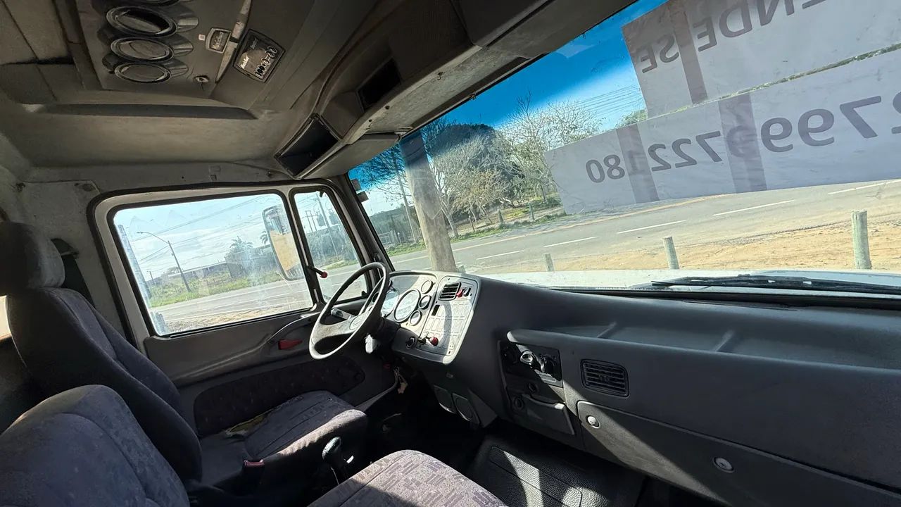 Vendo caçamba Mb 1620 eletrônica  - Foto 3