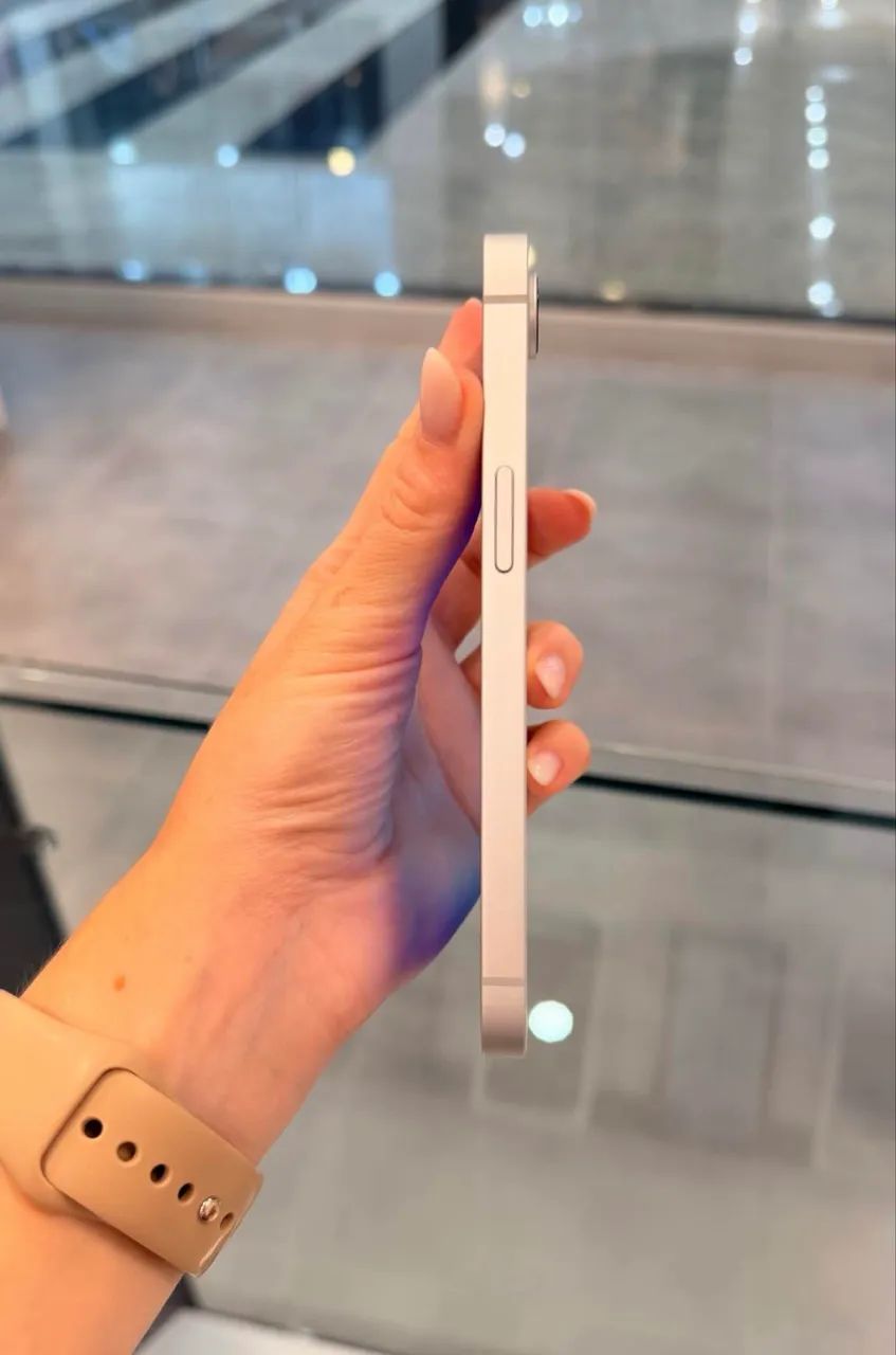 iPhone 16e  - Foto 3