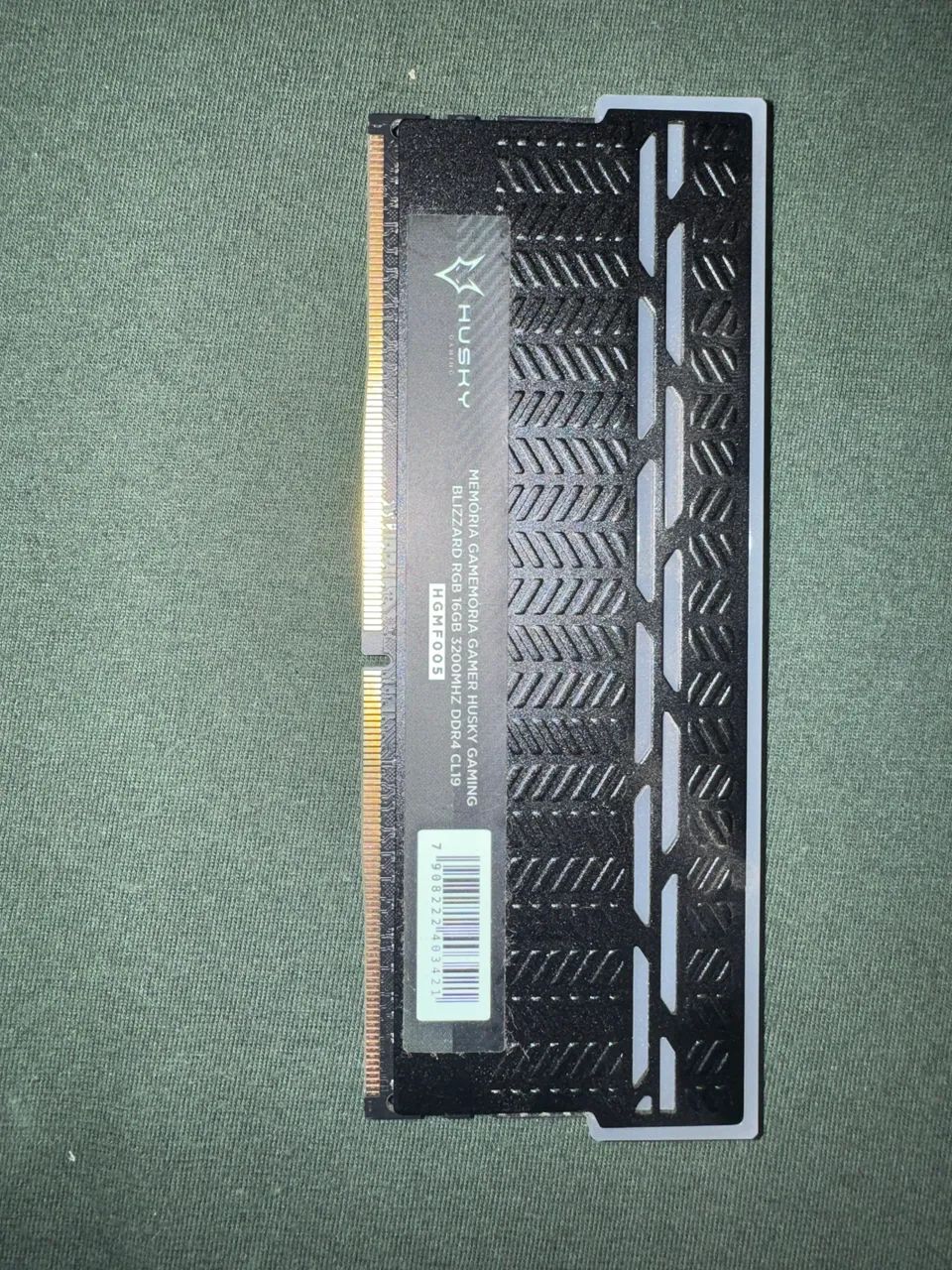 Memória RAM 16 GB 3200MHz