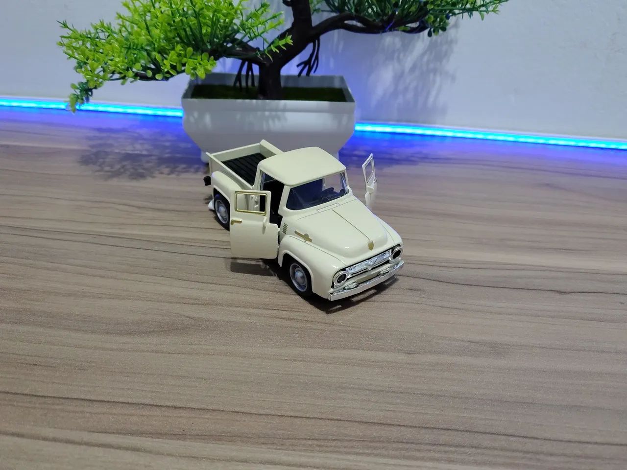 CARRINHO PICAPE 1956 BEGE COLECIONÁVEL  - Foto 2