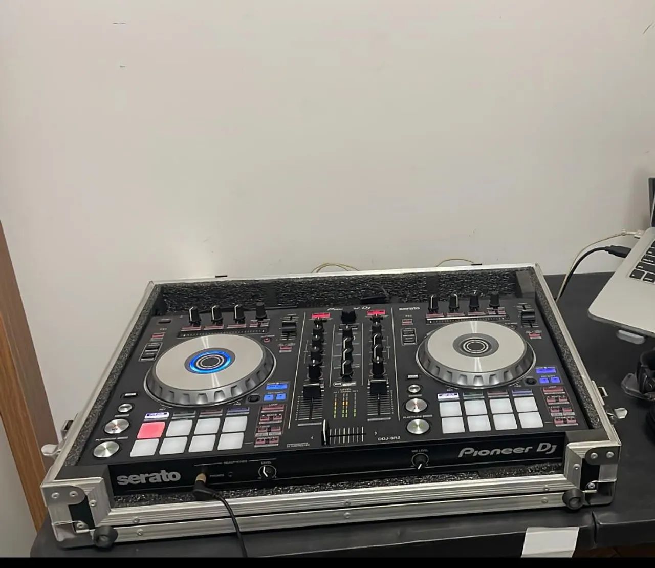 Pioneer DDJ SR2 【箱有り】 DDJ-SR2 PIONEER - Equipamentos e Acessórios de Som - Mooca, São