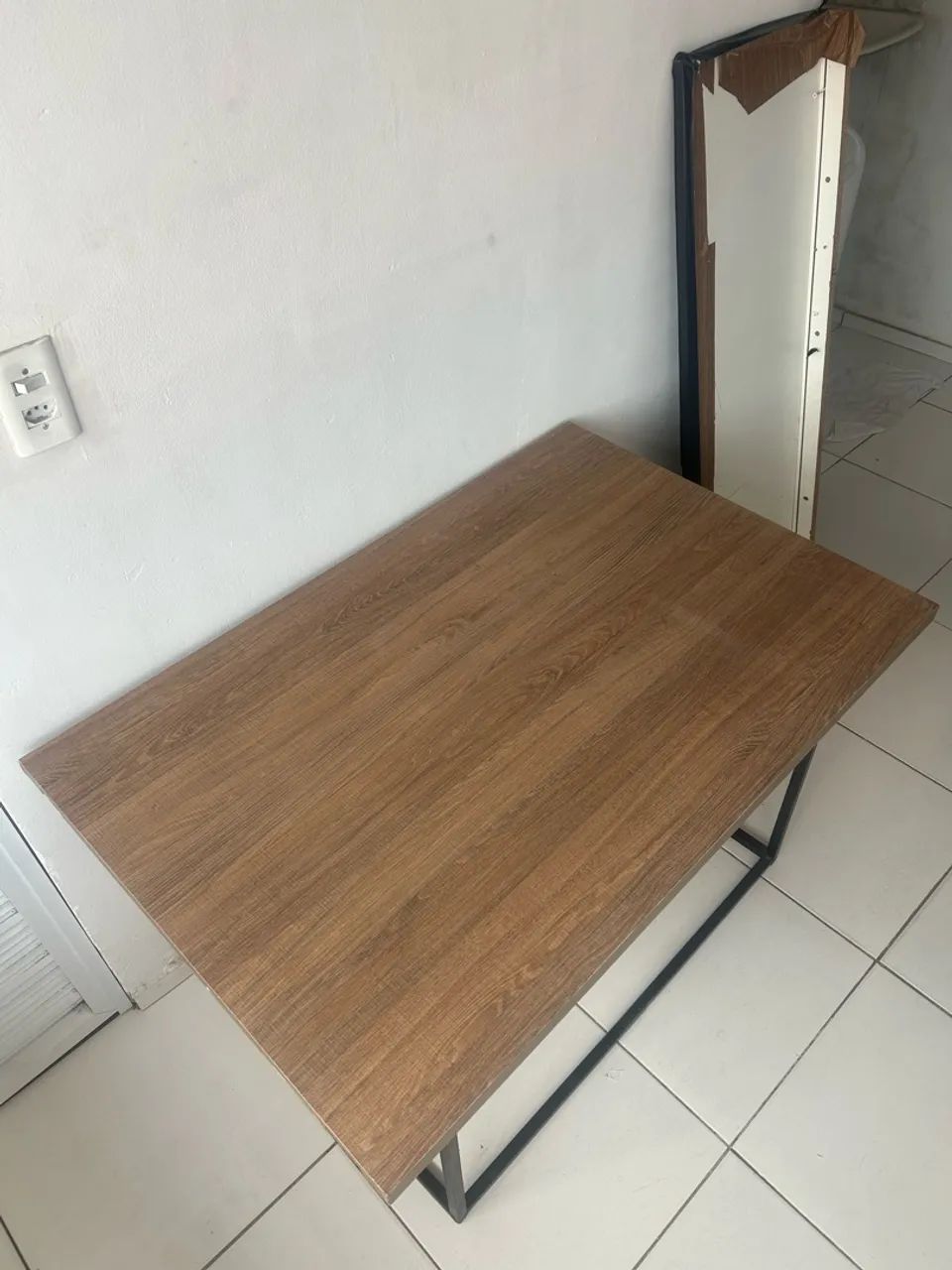 Mesa estilo industrial usada  - Foto 5