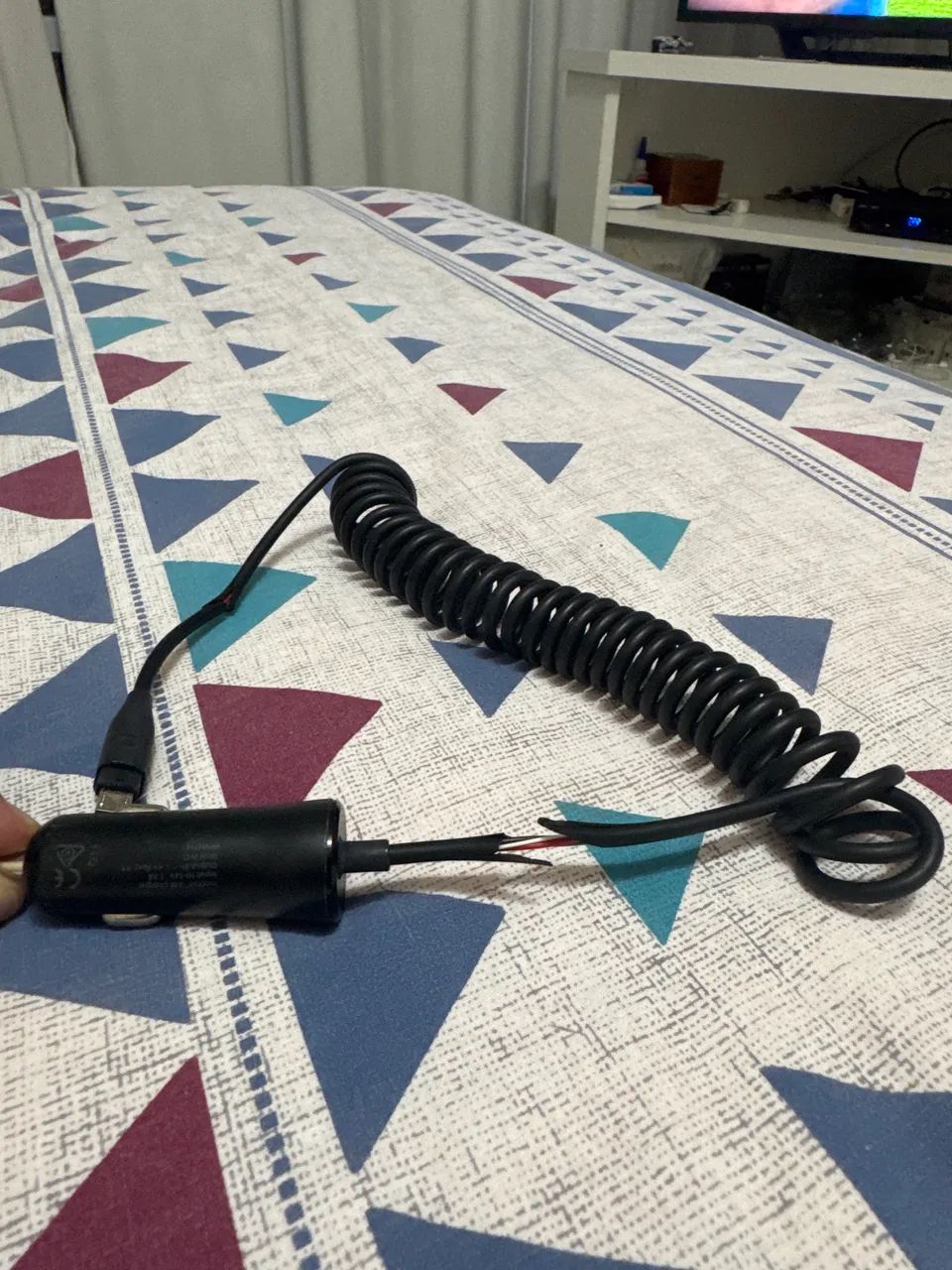 Carregador veicular conector Micro USB / USB-C - Foto 3