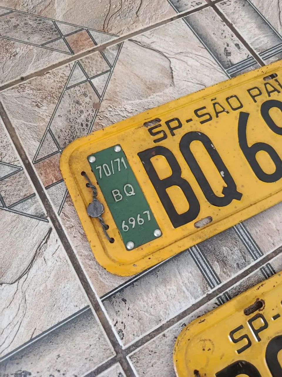 Par de placas amarelas antigas - Foto 2