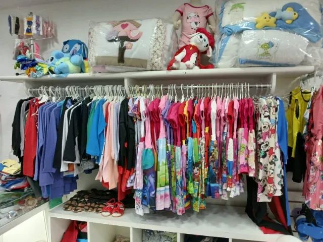 Vendo loja montada roupa infantil - Foto 3