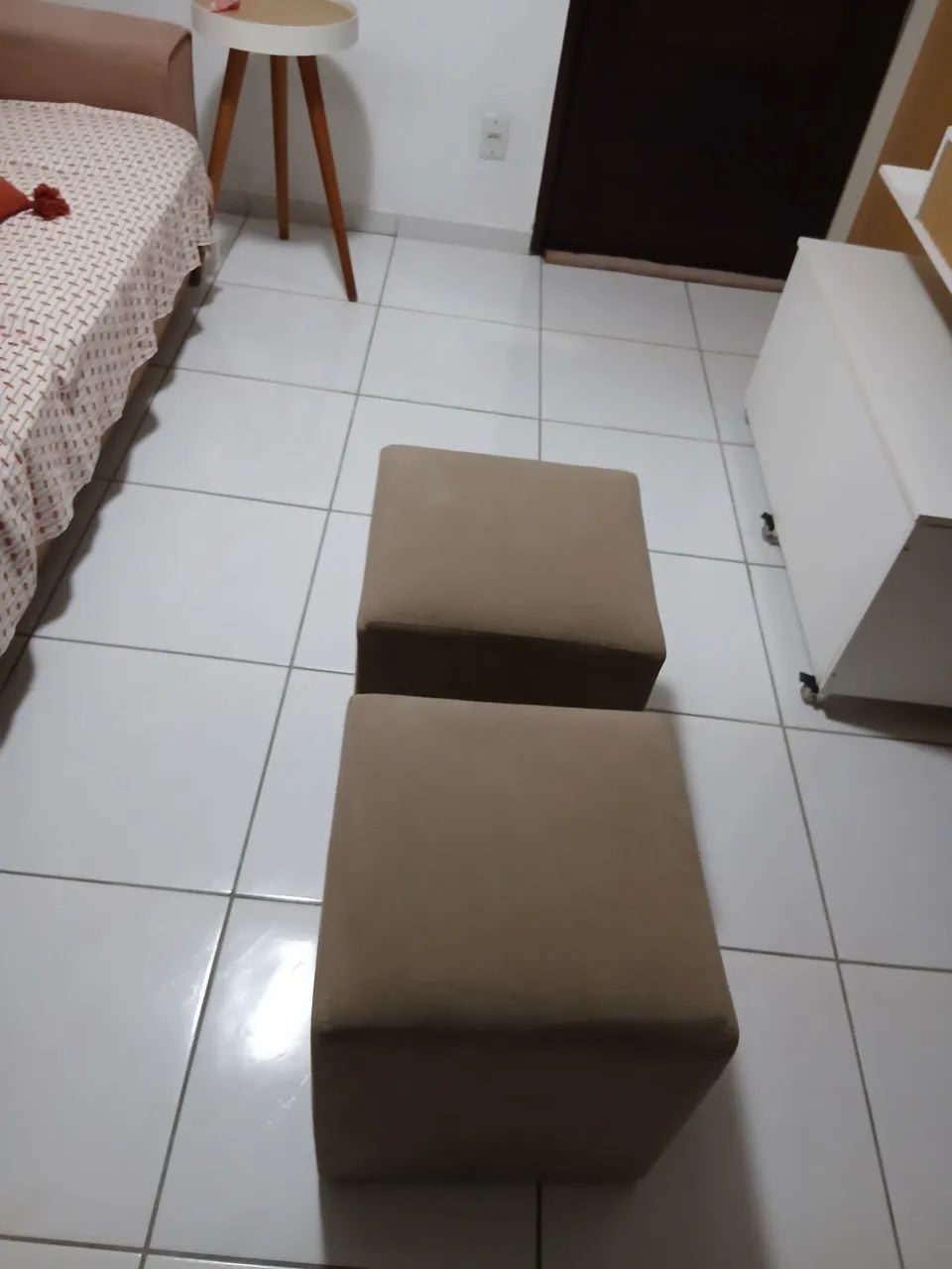 Par de puf creme - Foto 3