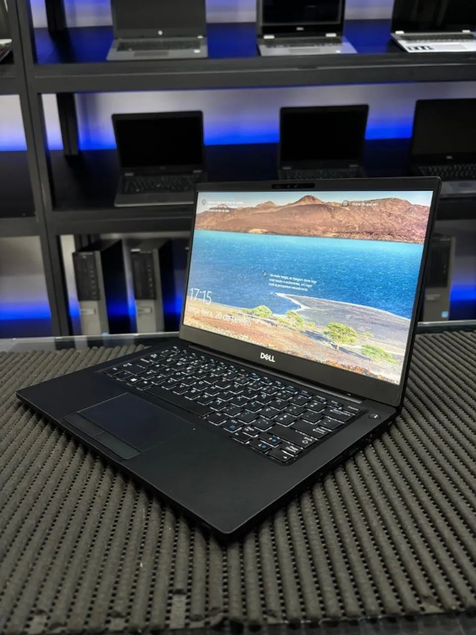 Notebook Dell Latitude 7390 Core I5 7ª Ger 256Gb SSD 8Gb DDR4 Tela