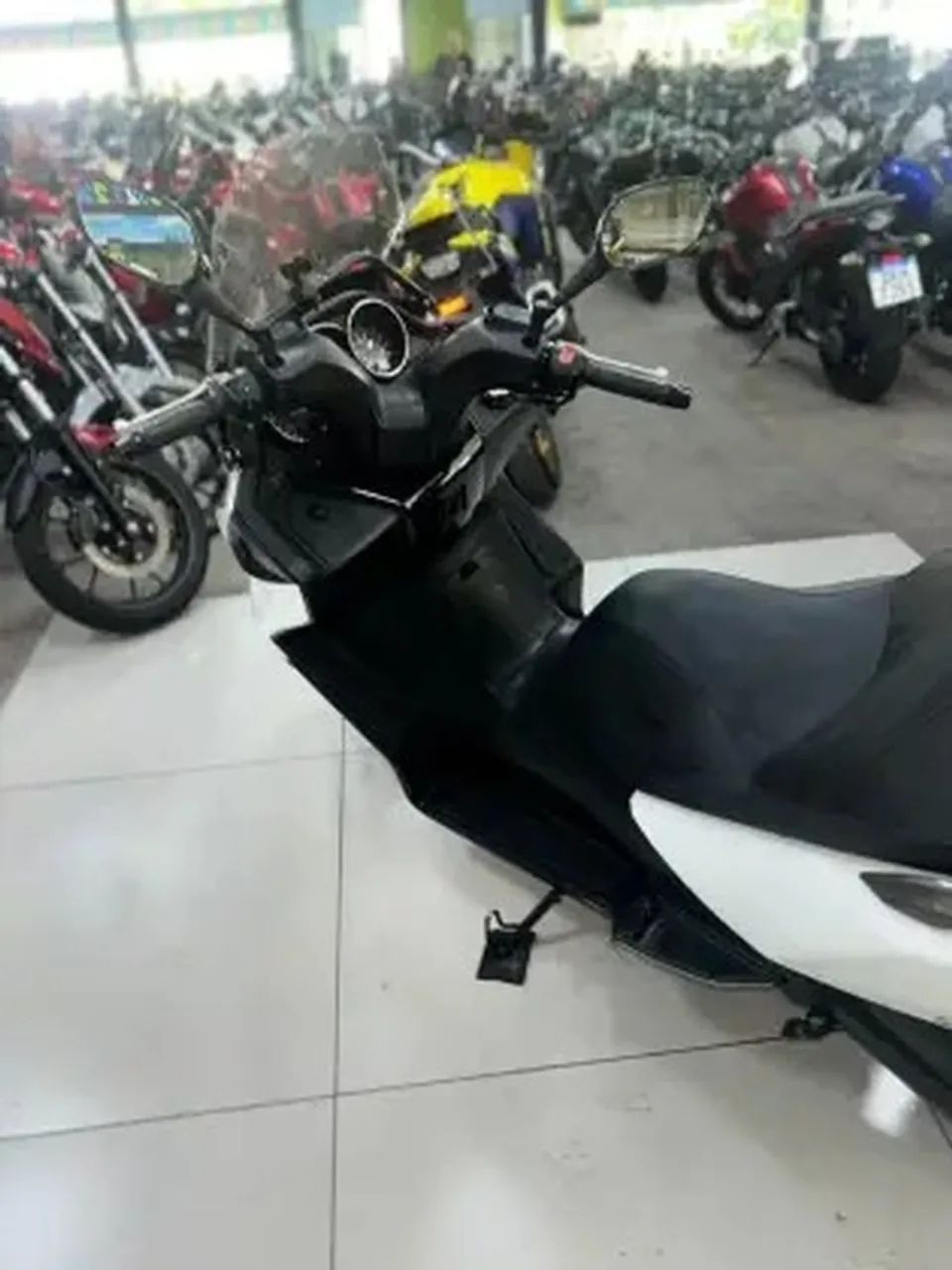 KYMCO DOWNTOWN 300 I ABS - Foto 4