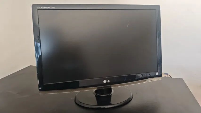 Monitor LG Flatron LED - Funcionando Perfeitamente