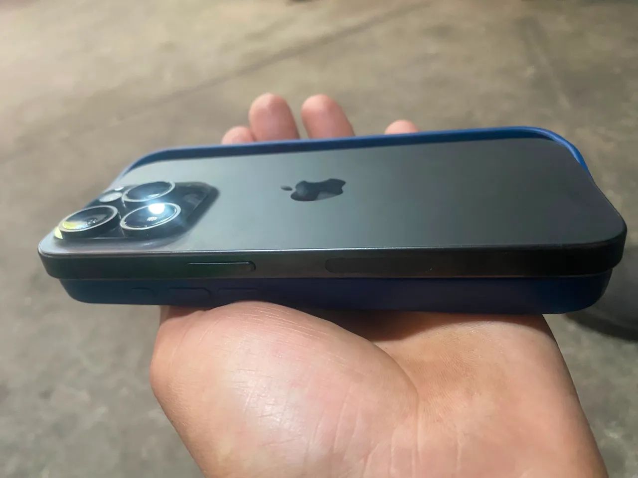 iPhone 15pro - Foto 2