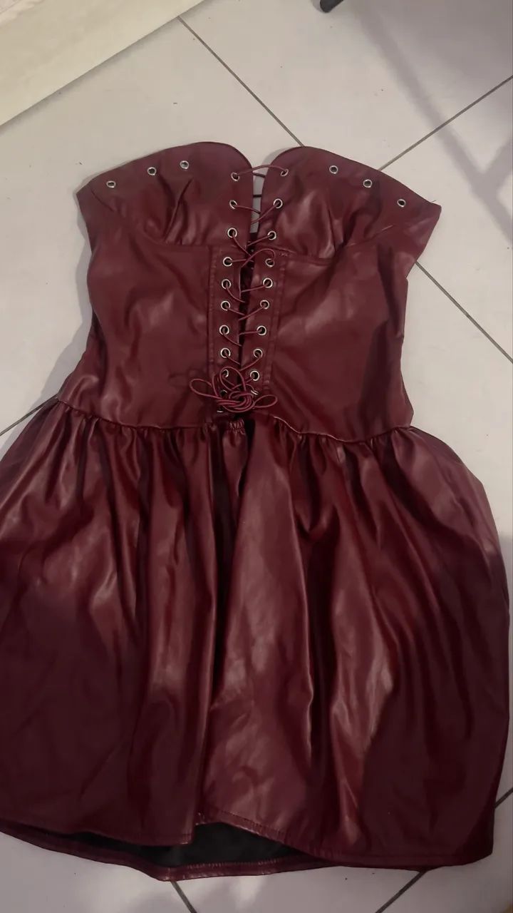 Vestido vinho - tamanho M